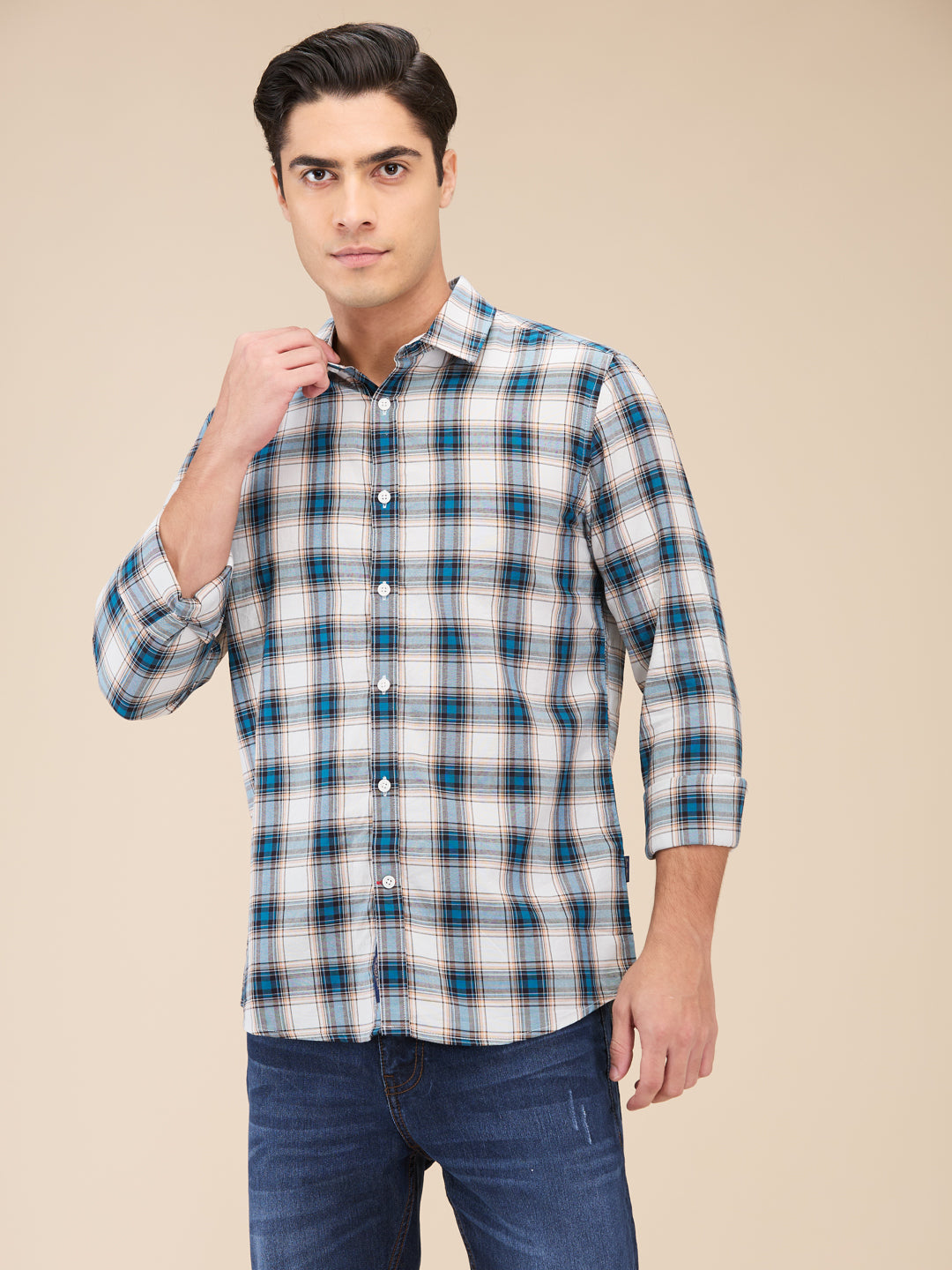 Green Slim Straight Fit Regular Collar Long Sleeves Men's Shirt by Being Human Clothing