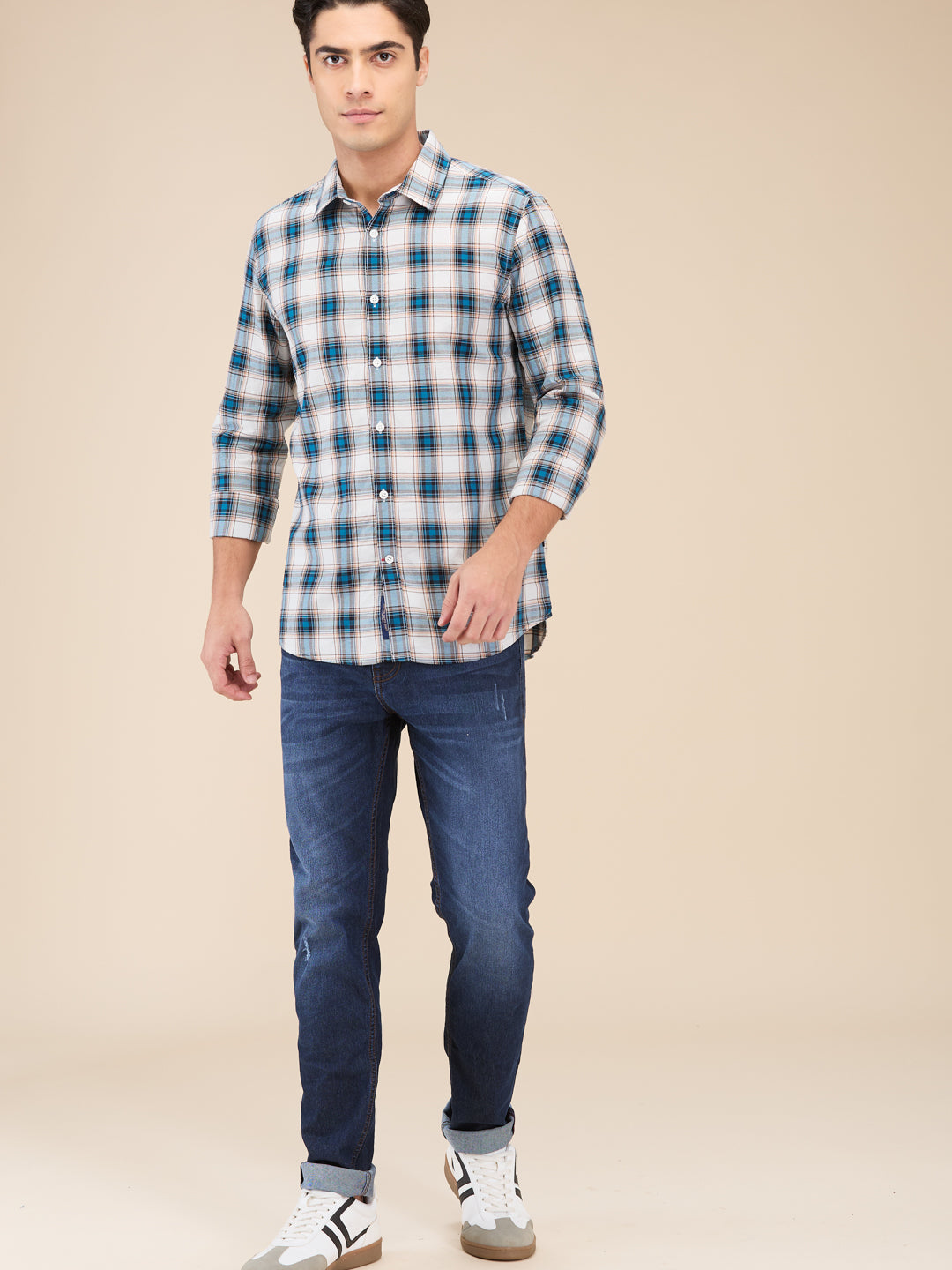 Green Slim Straight Fit Regular Collar Long Sleeves Men's Shirt by Being Human Clothing