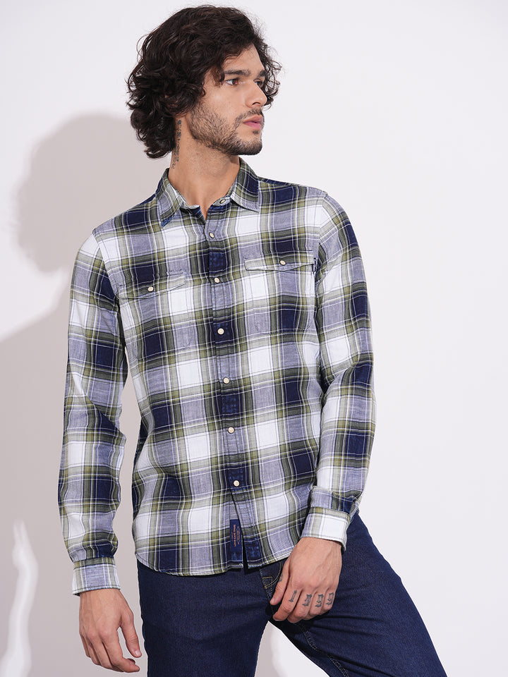 Green Regular Fit Regular Collar Men's Shirt by Being Human Clothing