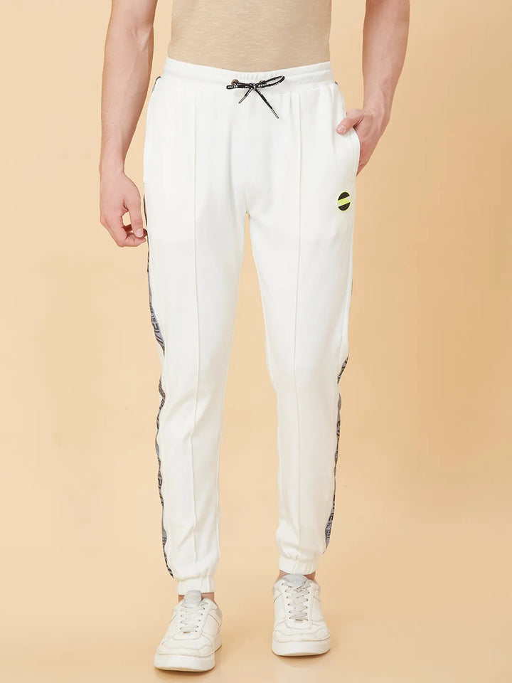 Snow White Regular Fit Track Pants For Men