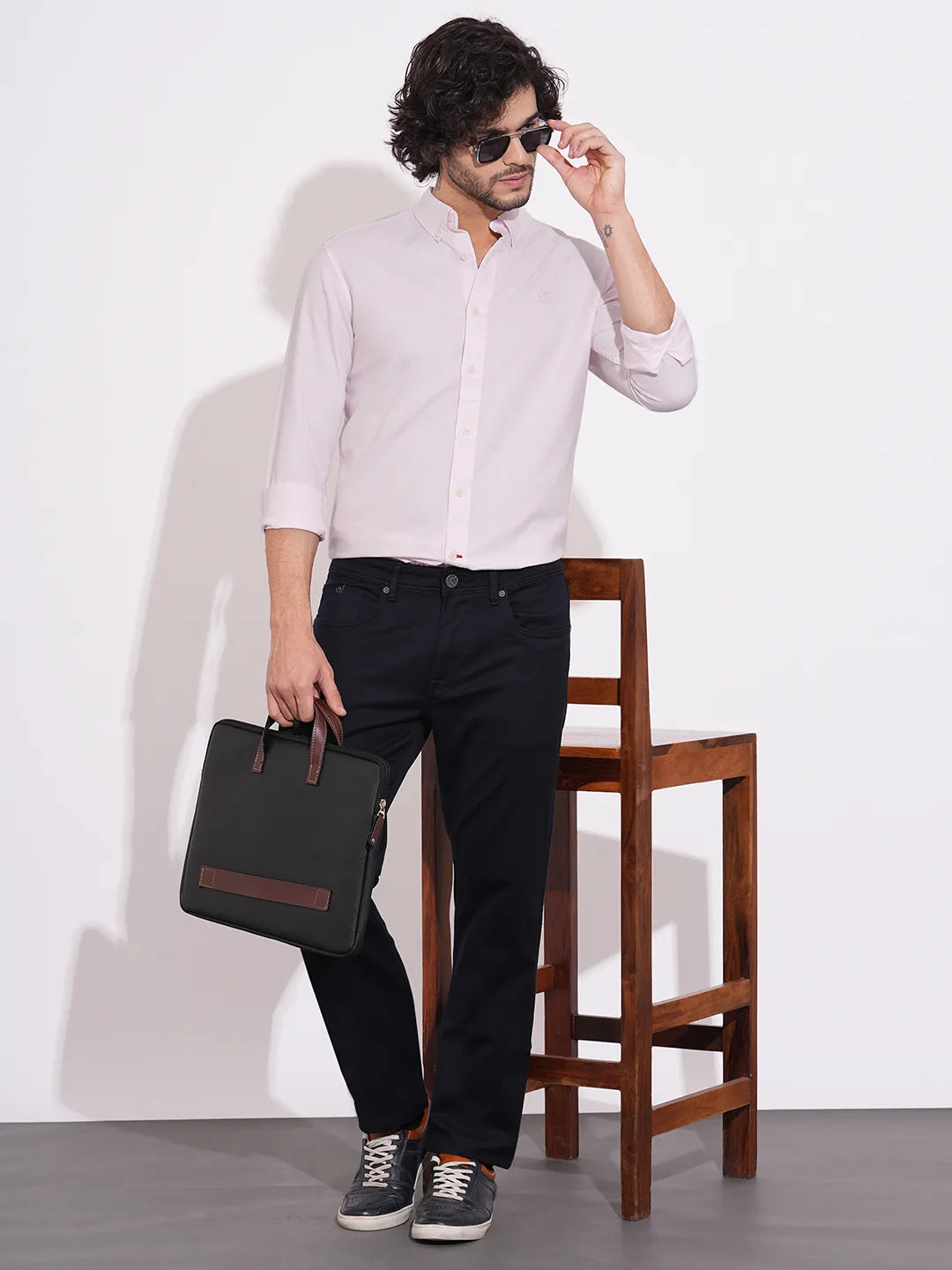 Pink Moderno Fit Regular Collar Men's Shirt by Being Human Clothing