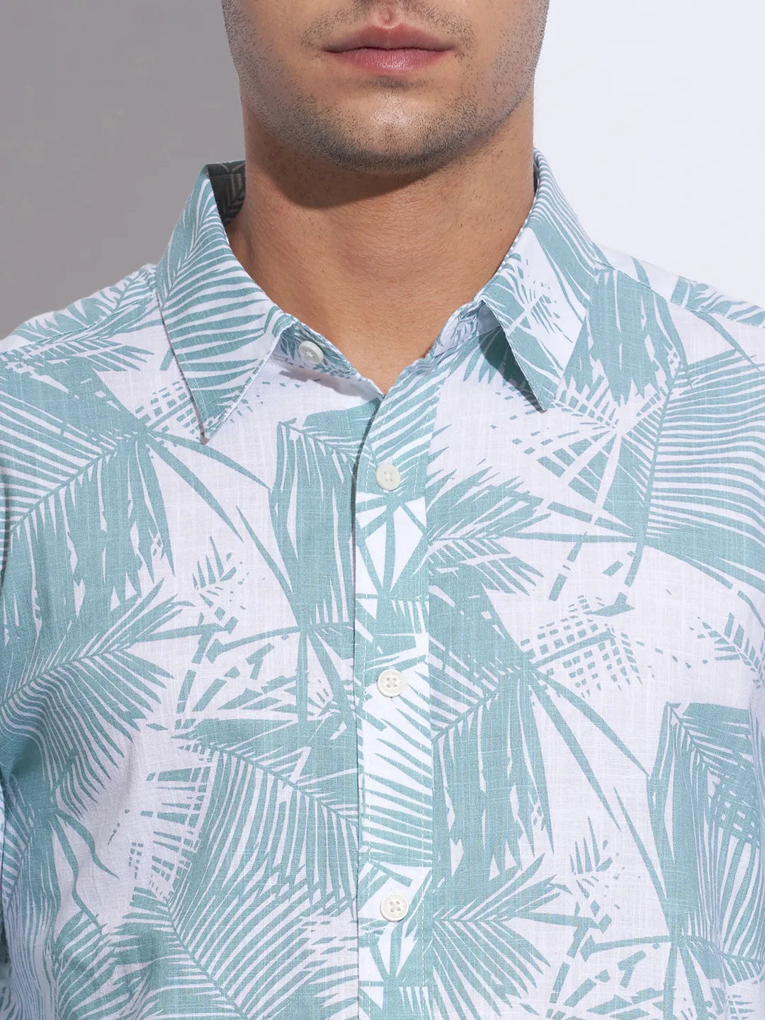 Green Moderno Fit Regular Collar Long Sleeves Cotton Men's Shirt by Being Human Clothing