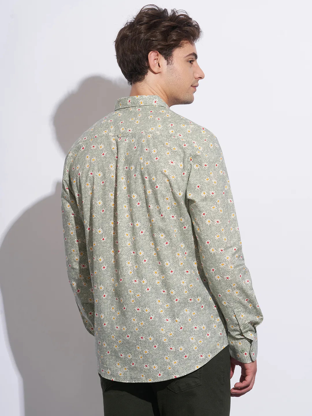 Green Moderno Fit Regular Collar Long Sleeves Cotton Men's Shirt by Being Human Clothing