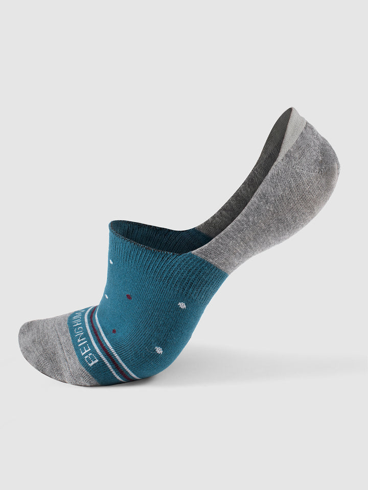 White & Teal Colorblock No Show Men's Socks by Being Human Clothing