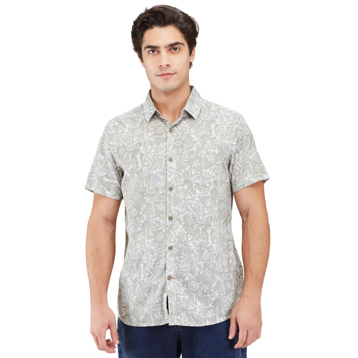 Green Regular Fit Regular Collar Men's Shirt by Being Human Clothing