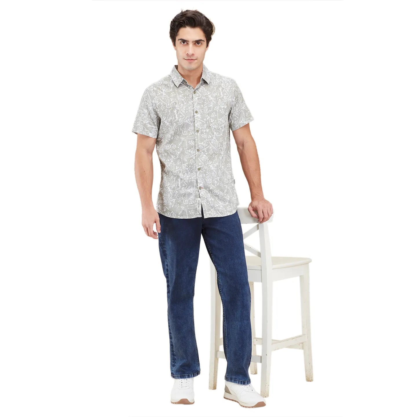 Green Regular Fit Regular Collar Men's Shirt by Being Human Clothing