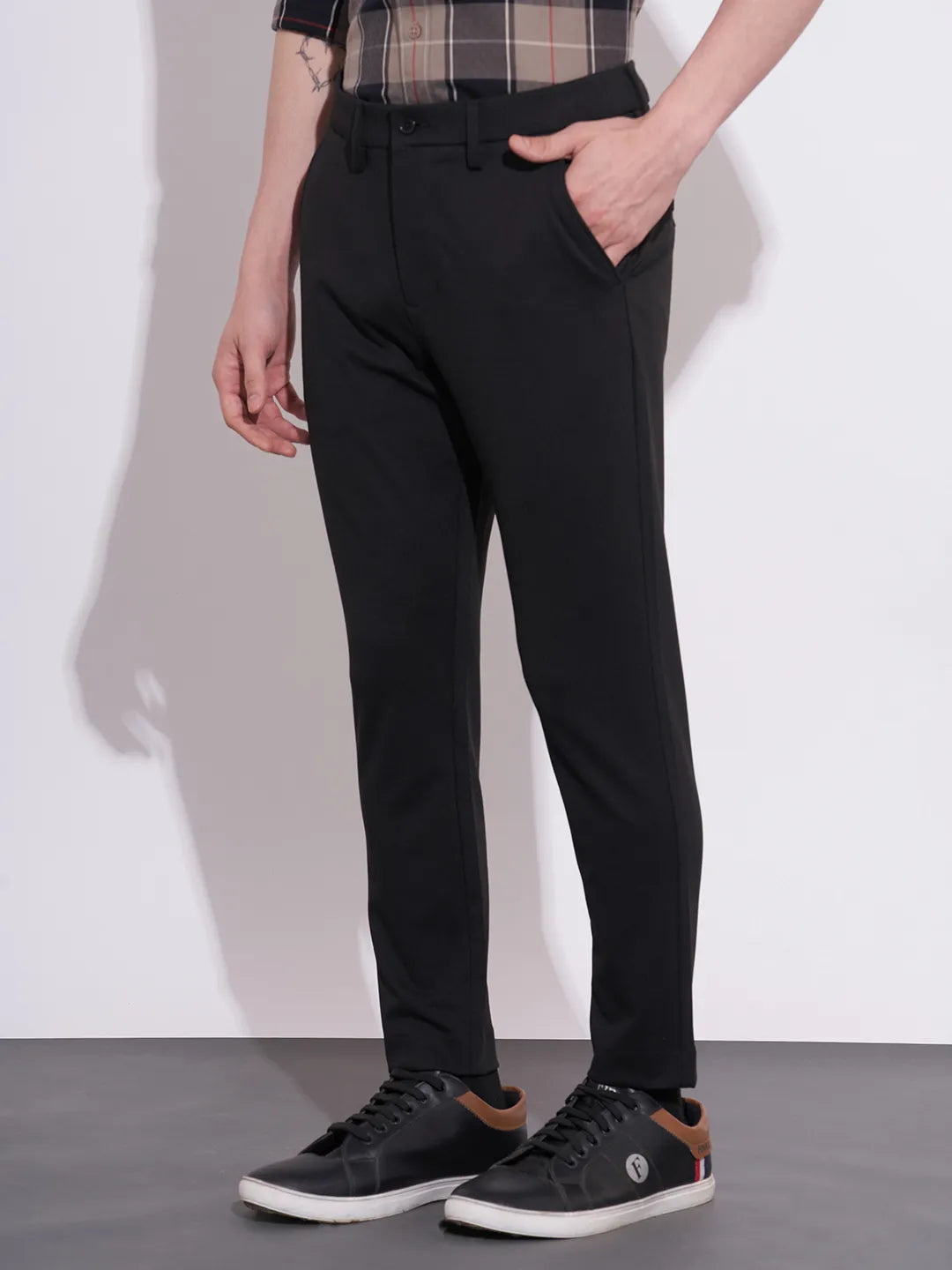 Being Human Men's Black Mid-Rise Slim Fit Chinos