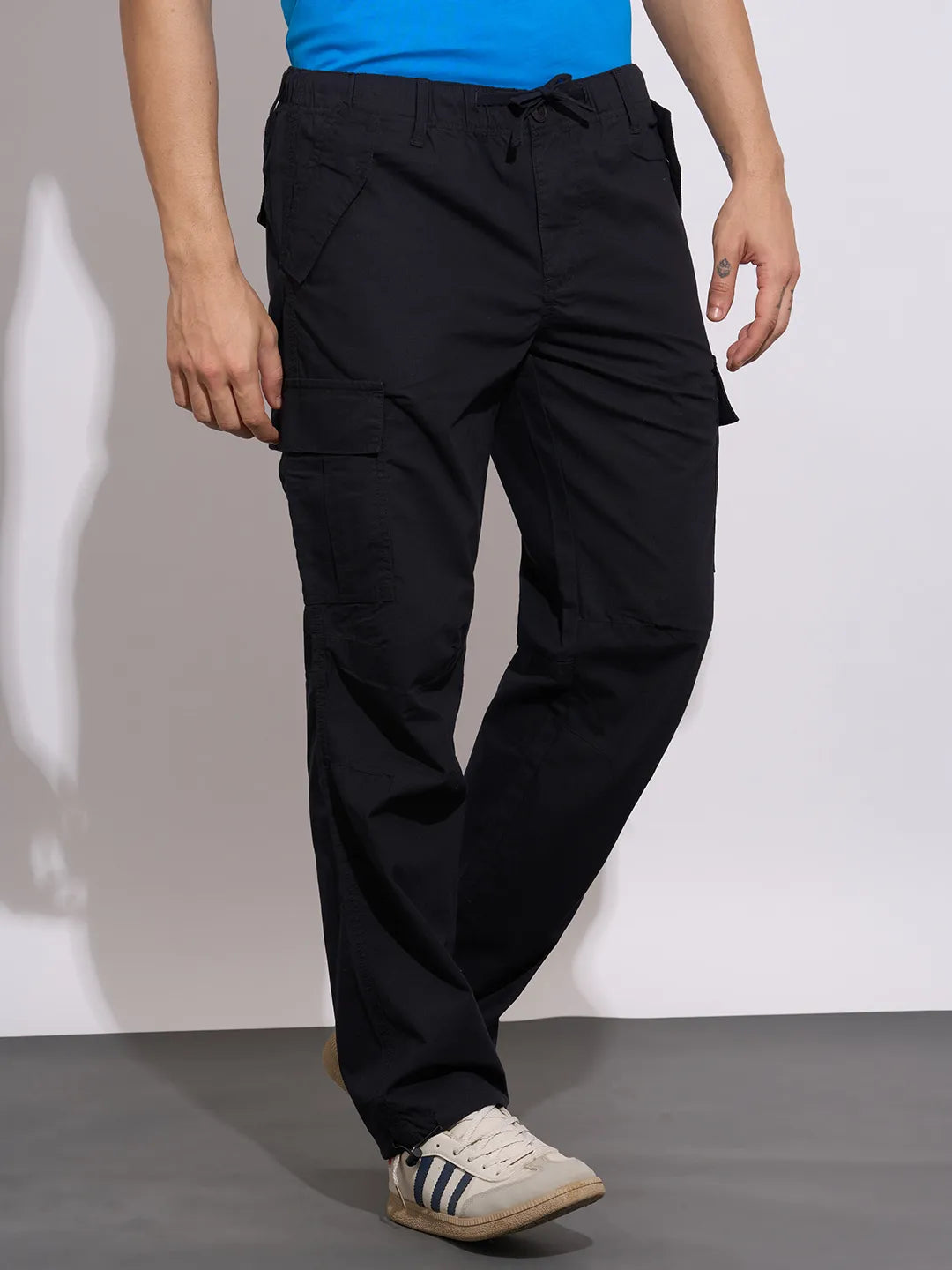 Being Human Men's Black Mid-Rise Loose Fit Cargos