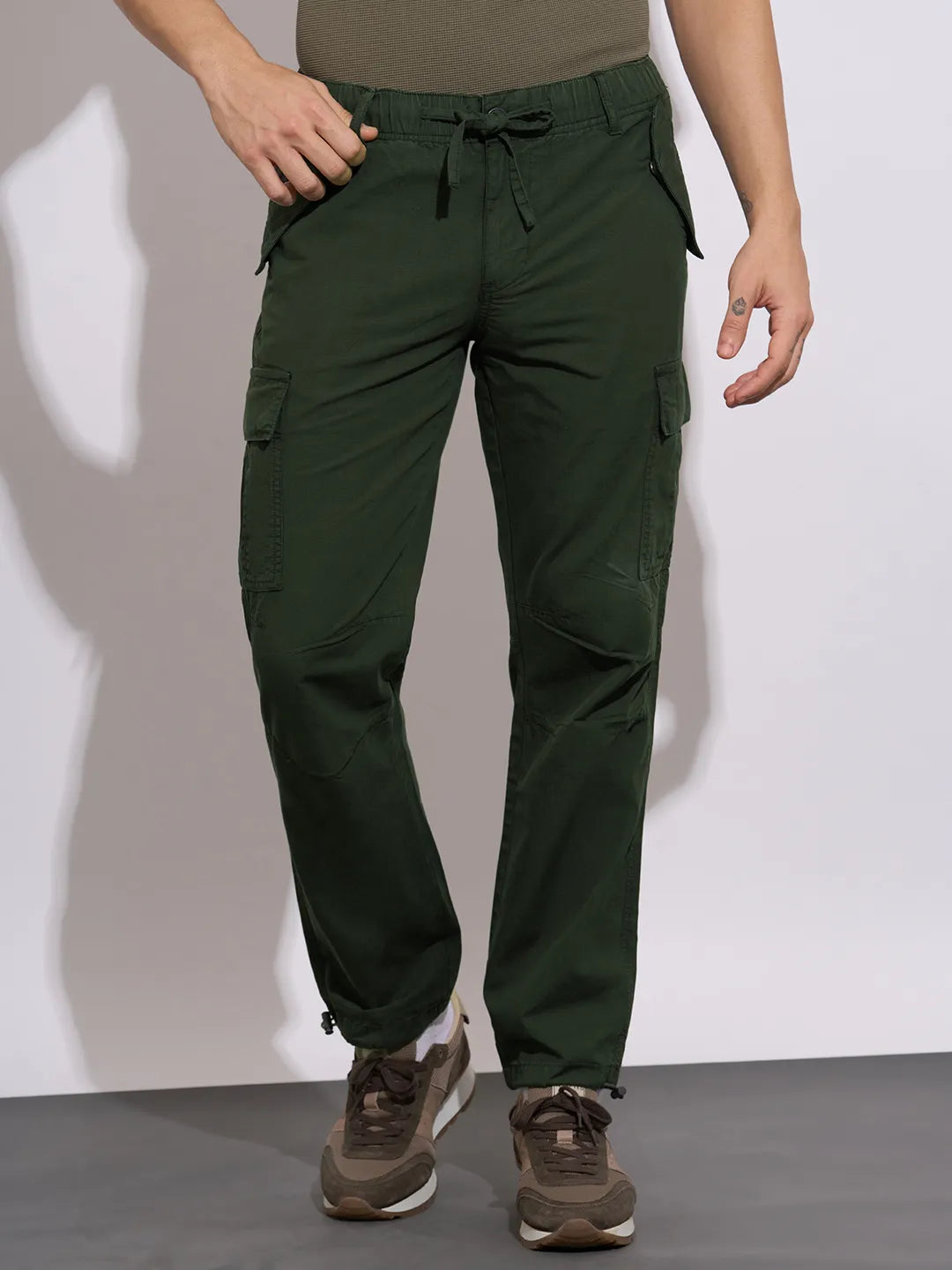 Being Human Men's Olive Loose Fit Mid-Rise Cargos