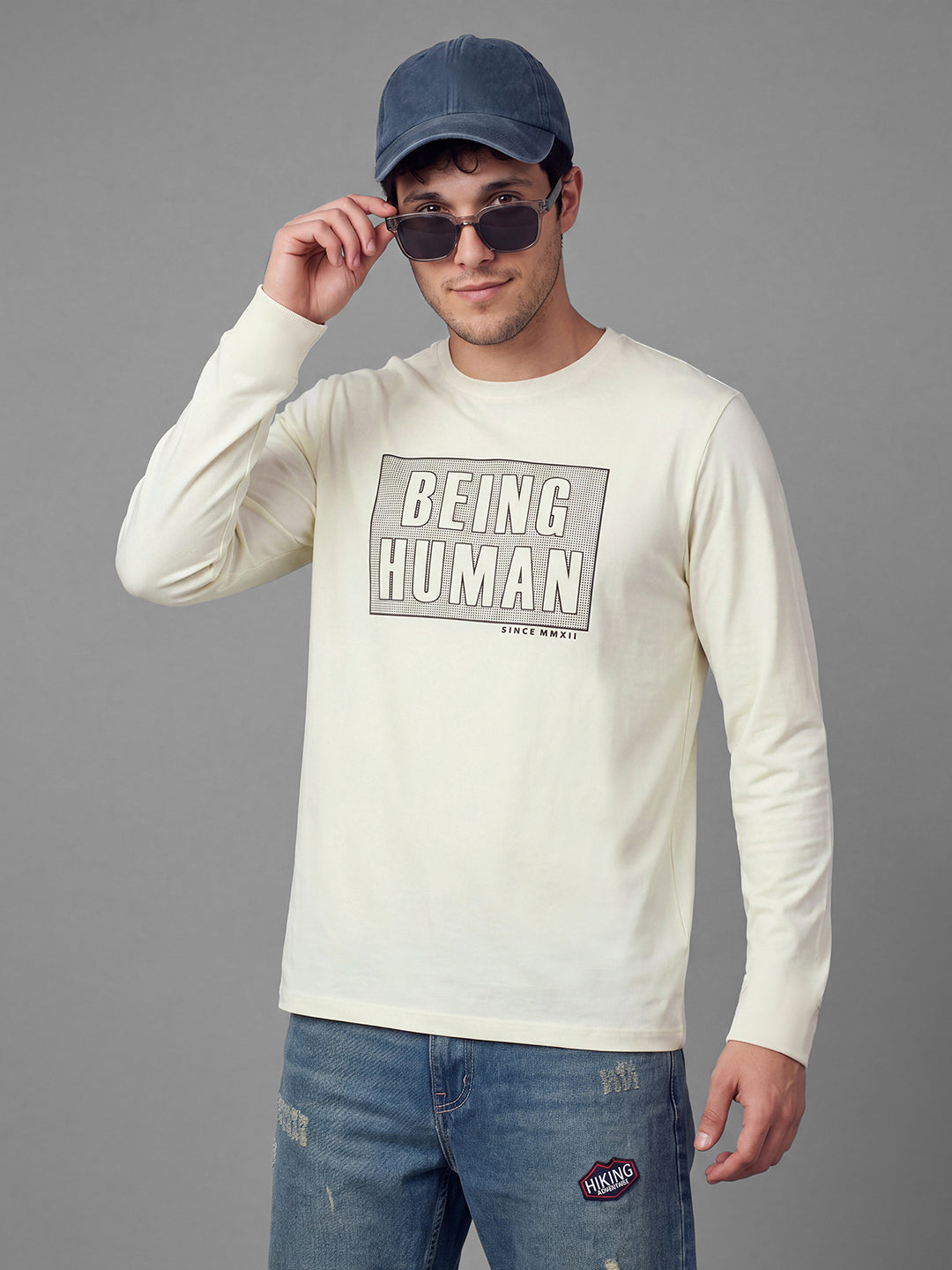 Off White Moderno Fit Graphic Print Full Sleeve Crew Neck Men's T-shirt by Being Human Clothing