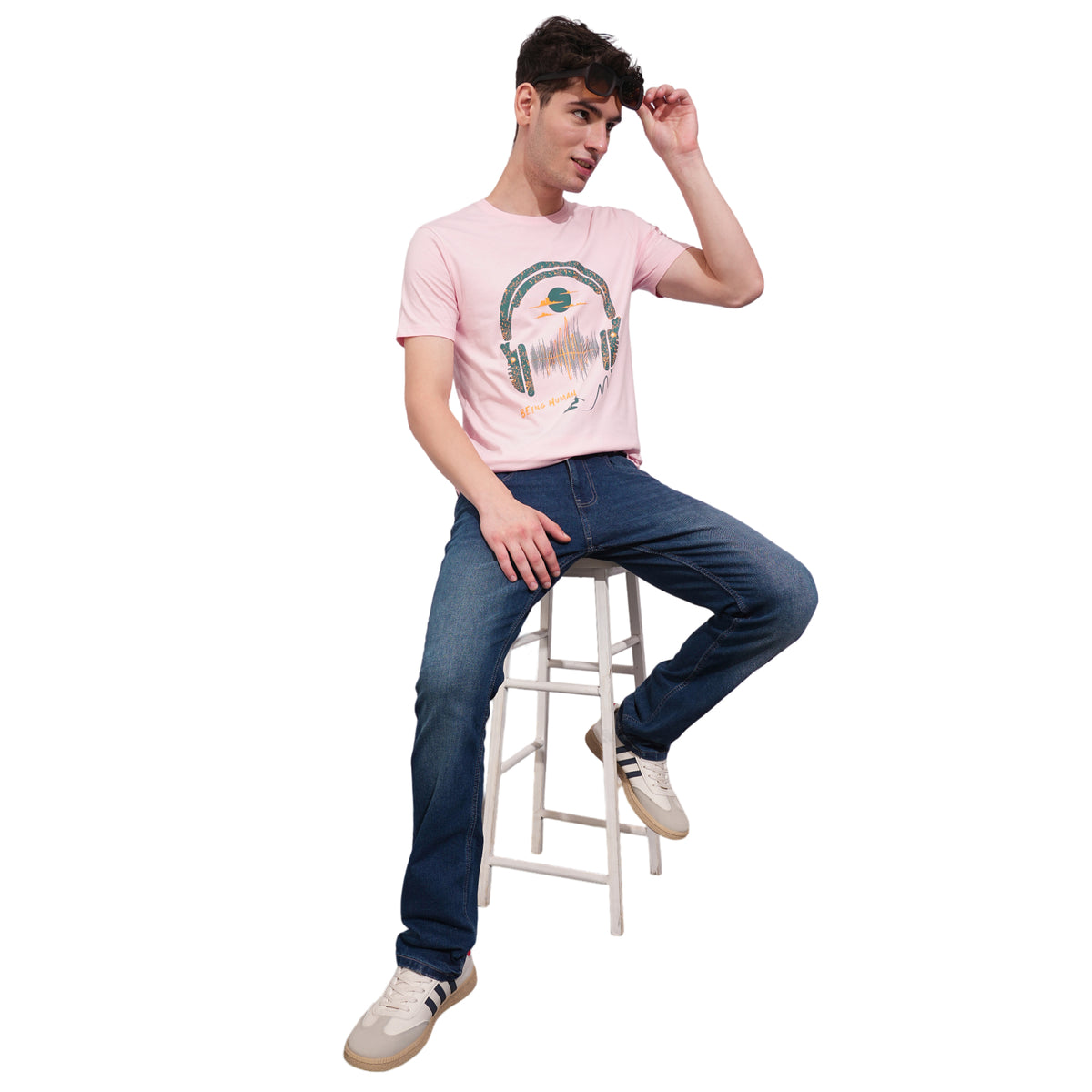 Light Pink Regular Fit Round Neck Men's T-shirt