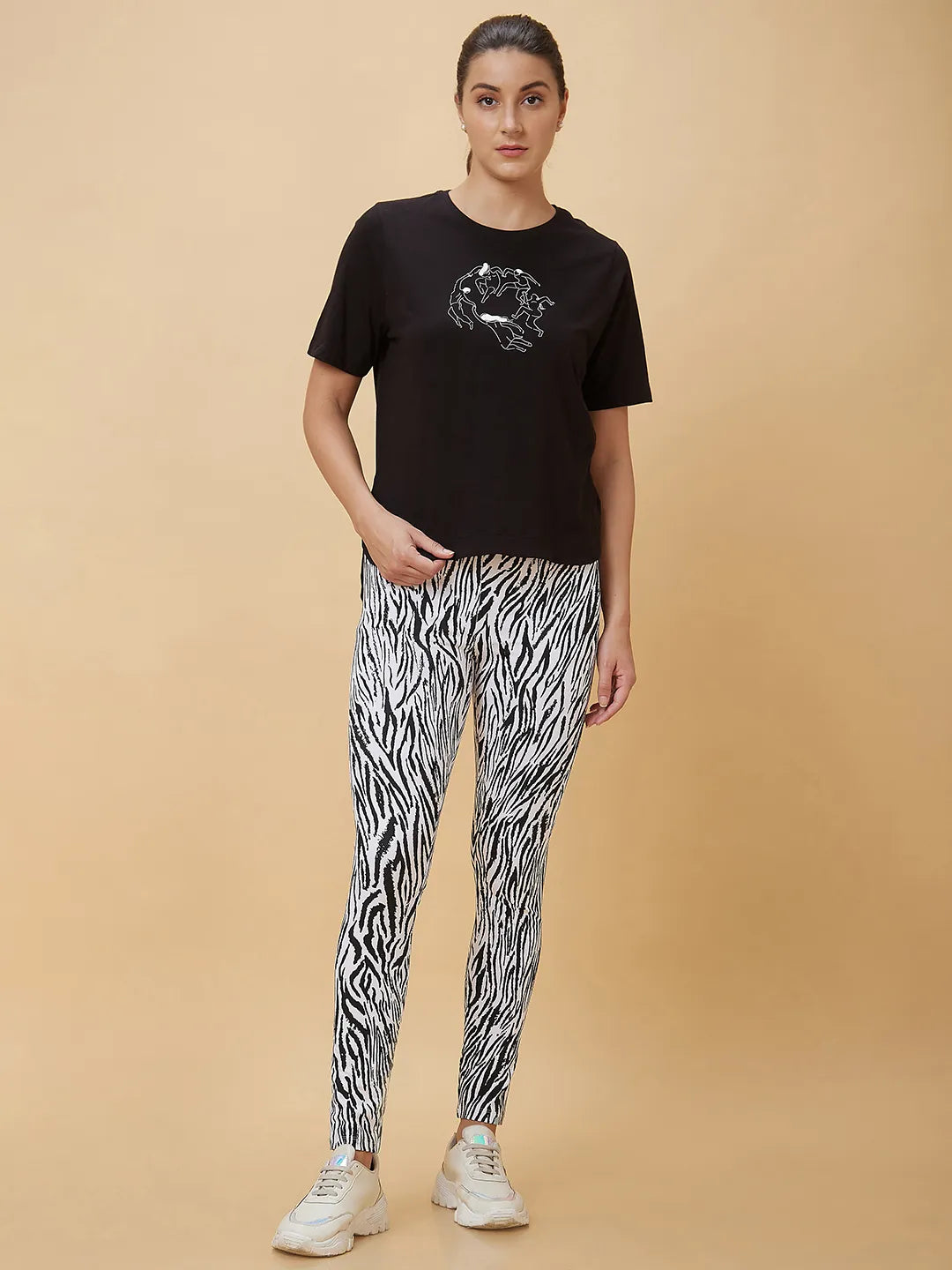 Being Human Clothing Women Boxy Fit Crew Neck T-Shirts Black