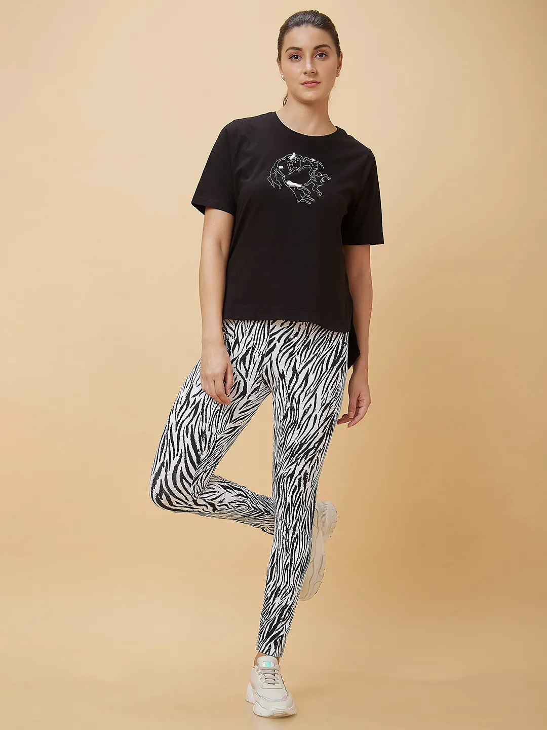 Being Human Clothing Women Boxy Fit Crew Neck T-Shirts Black