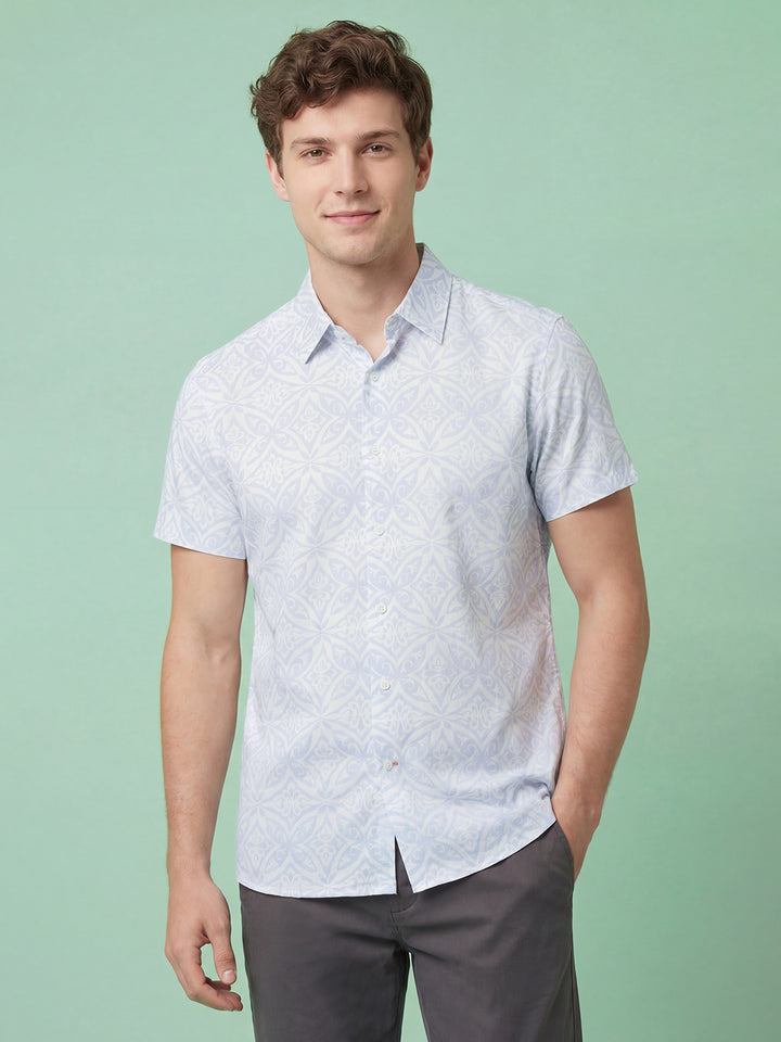 Blue Moderno Fit Men's Short Sleeves Spread Collar Casual Shirt  