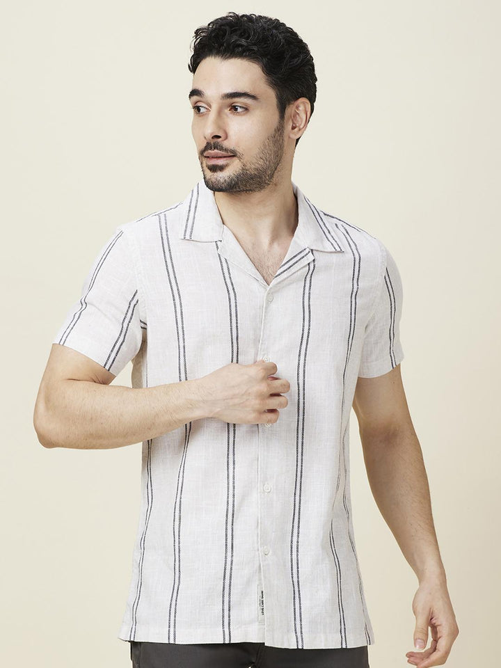 Off White Regular Fit Regular Collar Men's Shirt by Being Human Clothing
