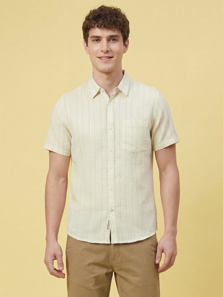 Natural Moderno Fit Men's Short Sleeves Button-Down Casual Shirt  