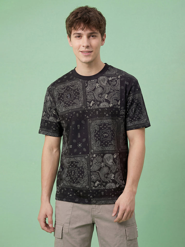 Mickey Mouse Jet Black Easy Fit Men's Round Neck T-Shirt by Being Human Clothing